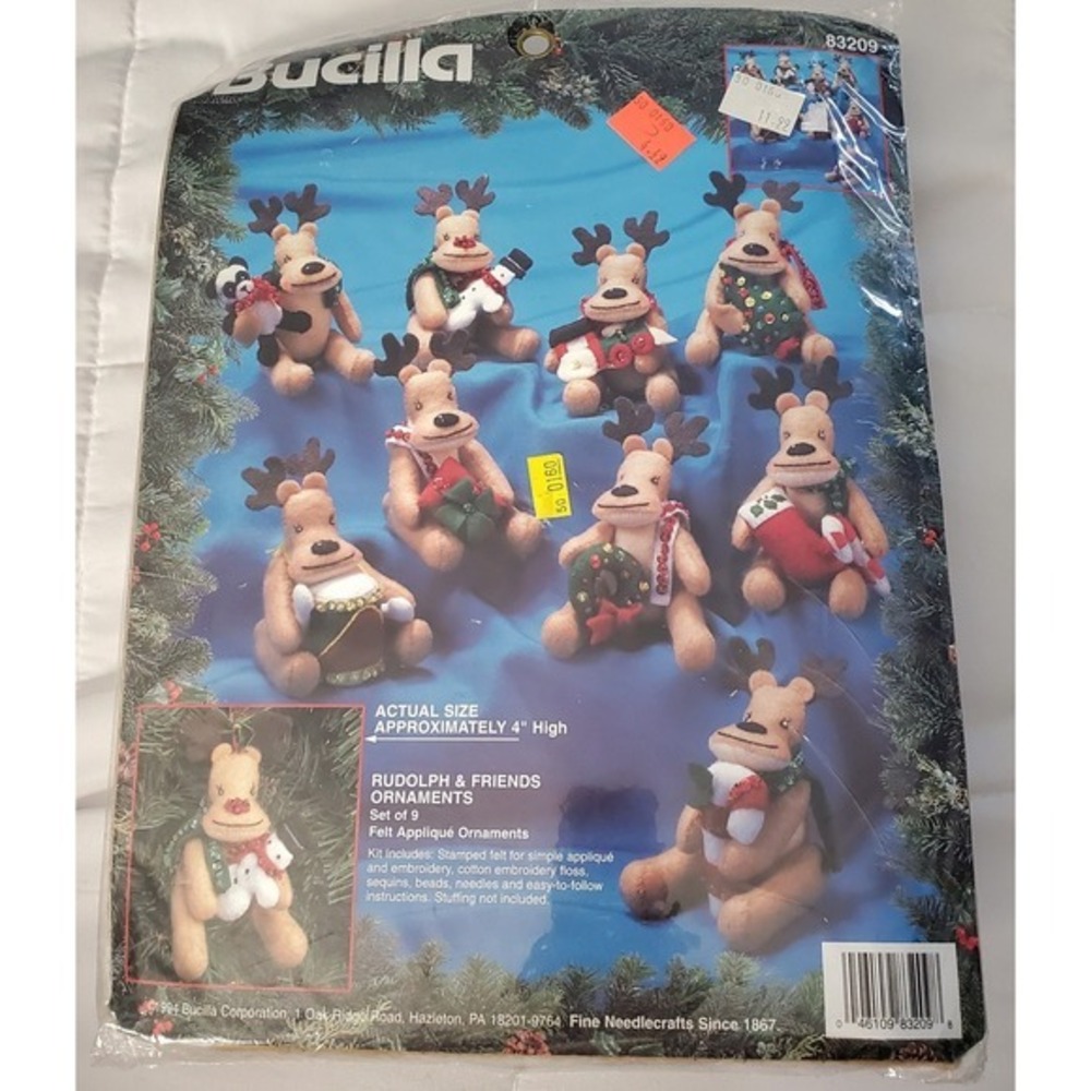 Bucilla Felt Applique ORNAMENT KIT RUDOLPH & FRIENDS Reindeer #83209  SEALED